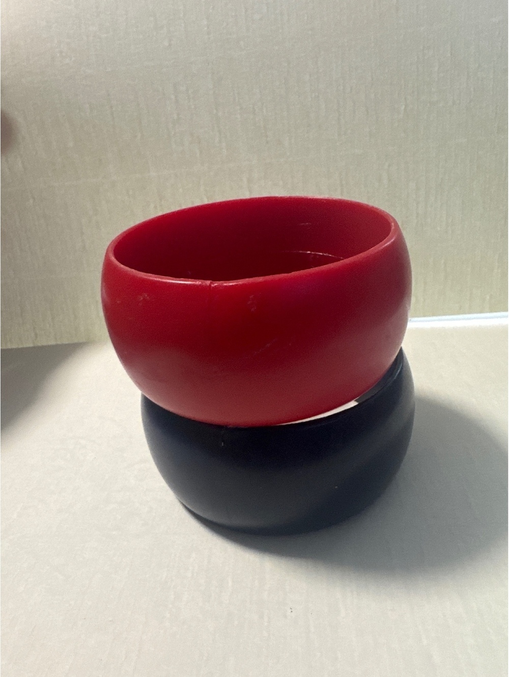 2 Vintage 1980s Colorful Chunky Resin Bangle Bracelet Set Red and Navy Stackers